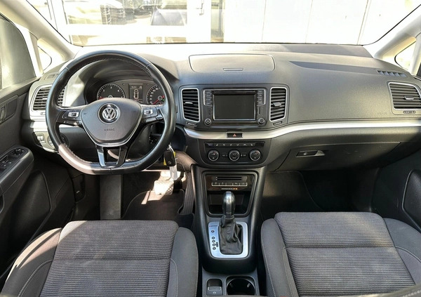 Volkswagen Sharan cena 99900 przebieg: 198262, rok produkcji 2019 z Kraśnik małe 529